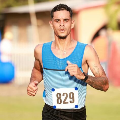 OMNY Safety Lock Race Bib Clips – Blue 02 - omny ago